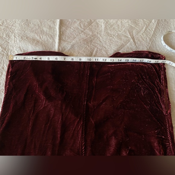 CP Shades Velvet Top - Picture 7 of 11